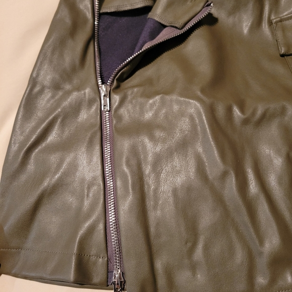 Leather mini skirt - Picture 3 of 4